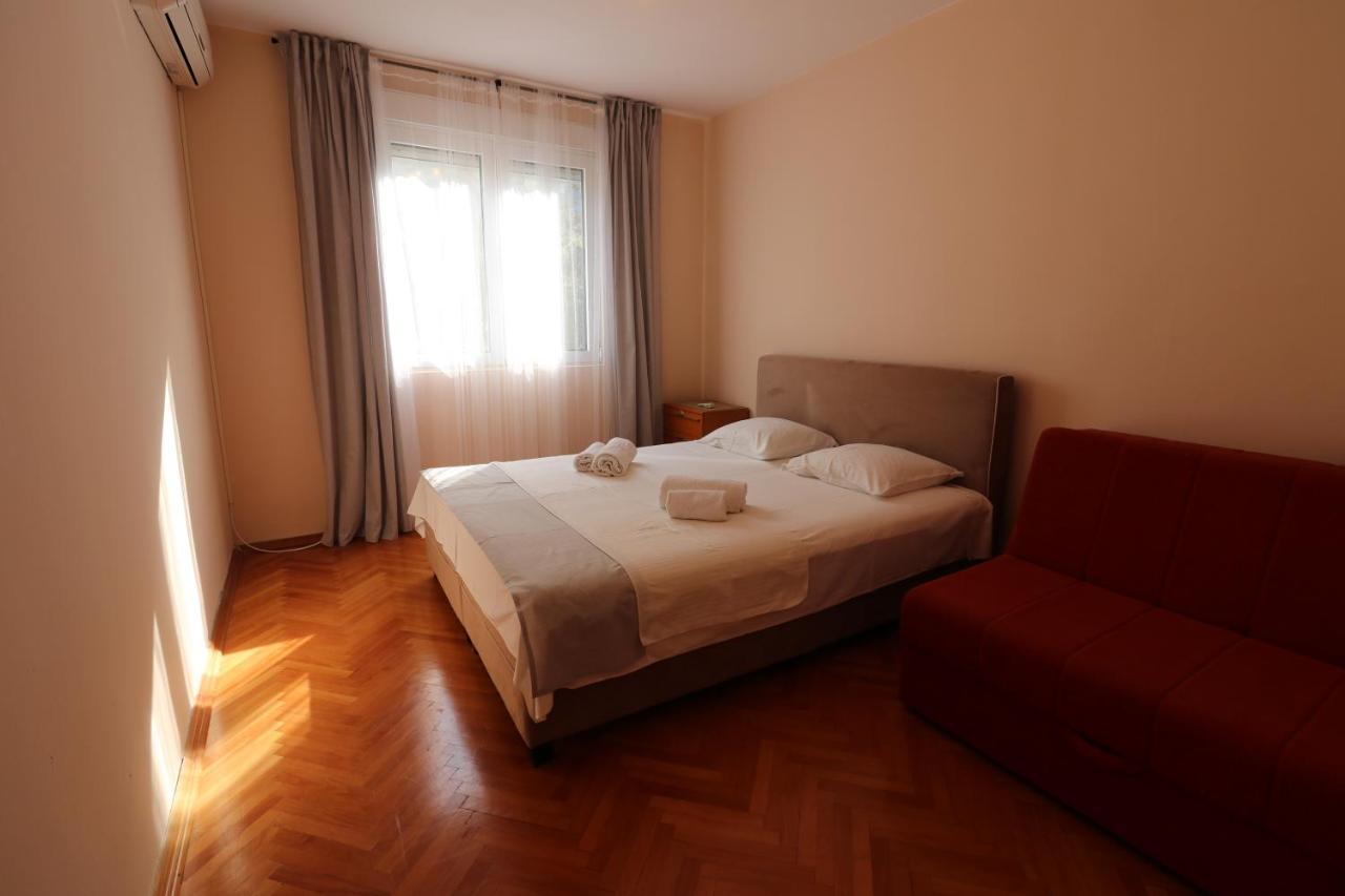 Apartment Nina Kotor Luaran gambar