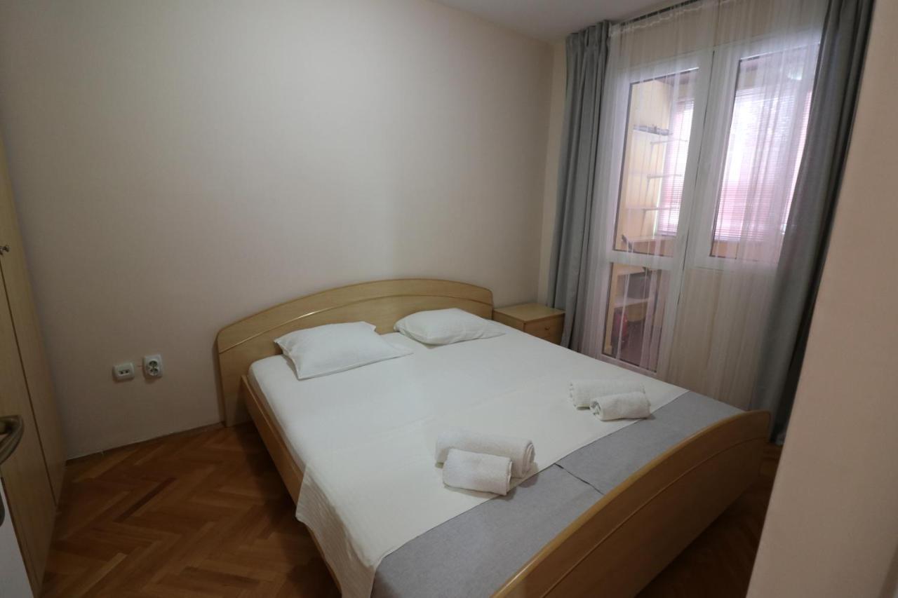 Apartment Nina Kotor Luaran gambar