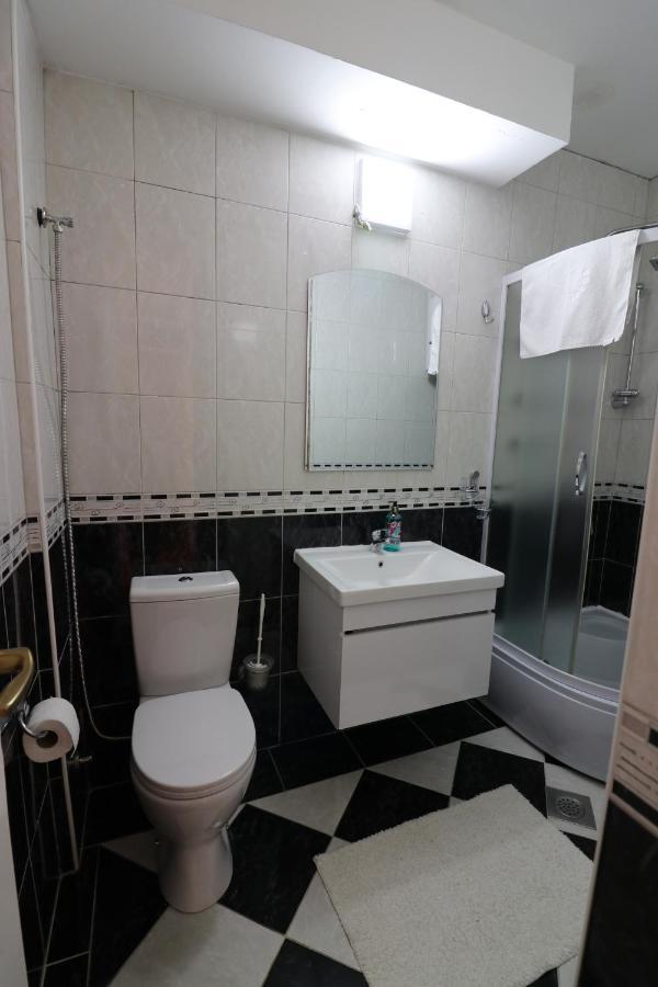 Apartment Nina Kotor Luaran gambar